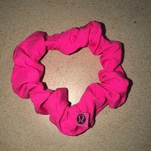 lululemon scrunchie